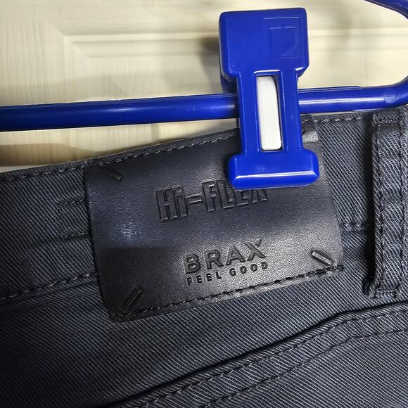 Brax Feel Good Hi-Flex Chuck Jeans – Modern Fit, Dark Wash, Men's 36x31 - Picture 5 of 10